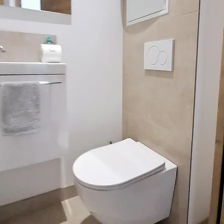 Apartamento 4 Personnes Situe A 2 Pas De La Croisette Et Des Plages