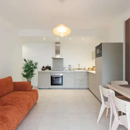 Apartamento 4 Personnes Situe A 2 Pas De La Croisette Et Des Plages Cannes