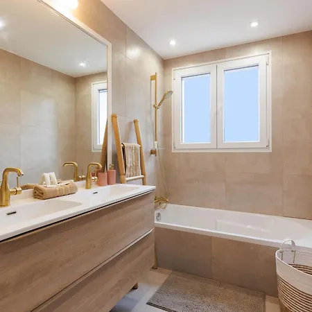 Apartamento 4 Personnes Situe A 2 Pas De La Croisette Et Des Plages Cannes